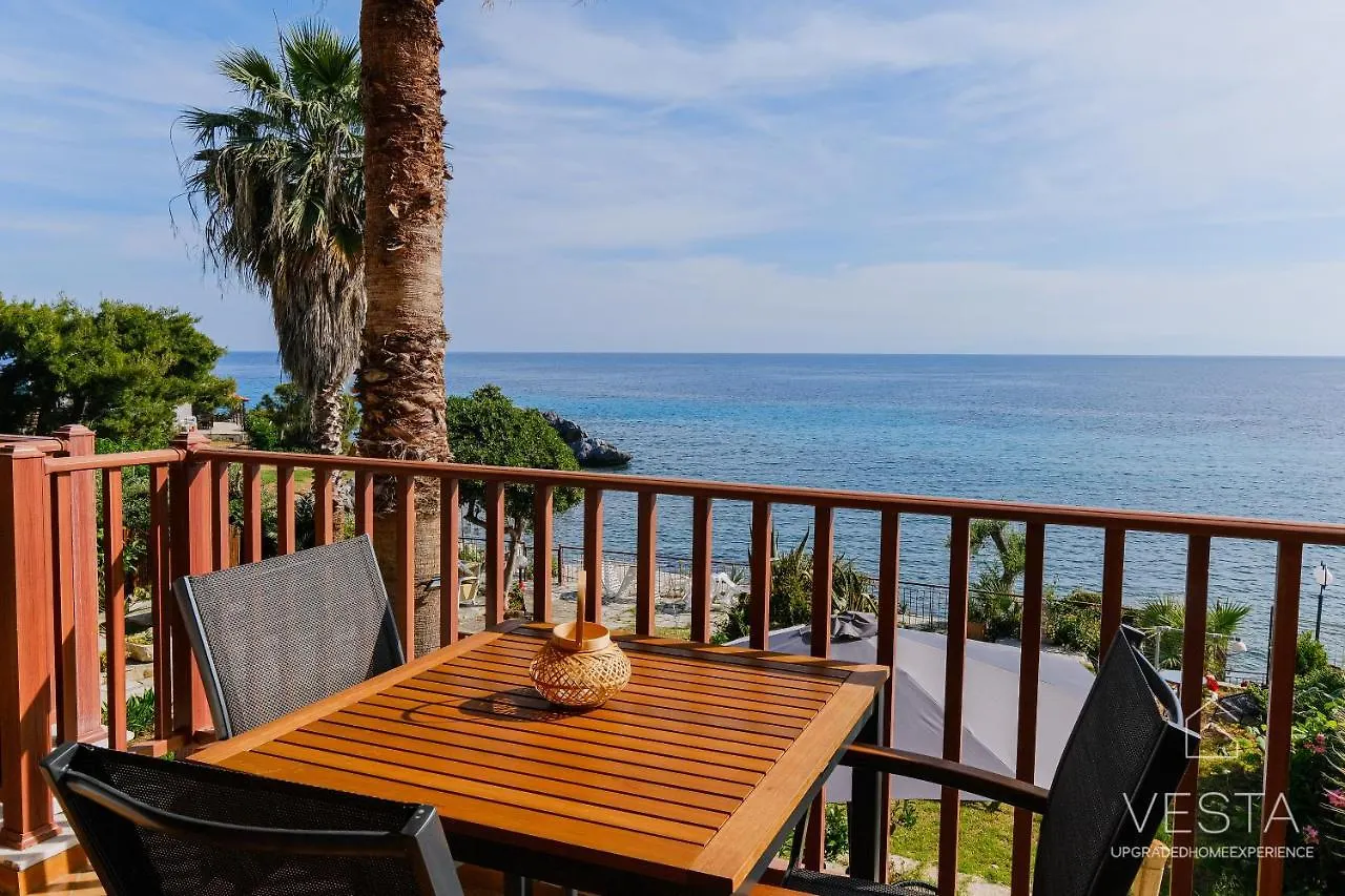 Amphitriti Seafront Apartments, Loutra Agia Paraskevi Agia Paraskevi