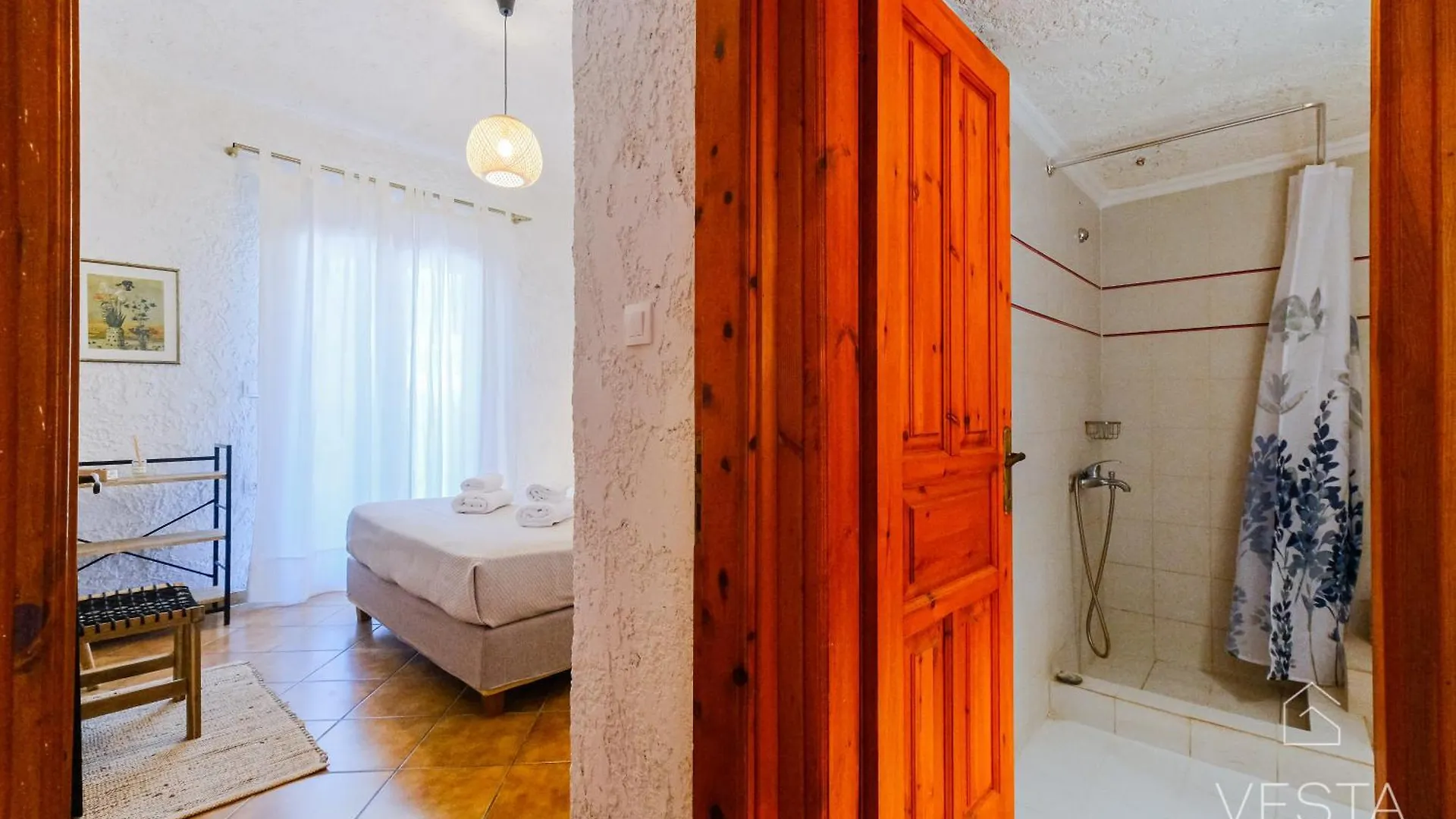 Amphitriti Seafront Apartments, Loutra Agia Paraskevi أغيا باراسكيفي
